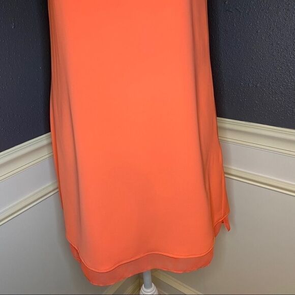 Parker Shift Dress - Picture 3 of 9